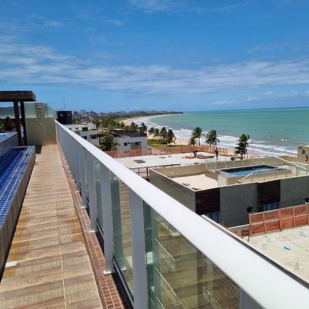 Confortavel Flat Com Piscina De Borda Infinita Na Cobertura Cabedelo Luaran gambar