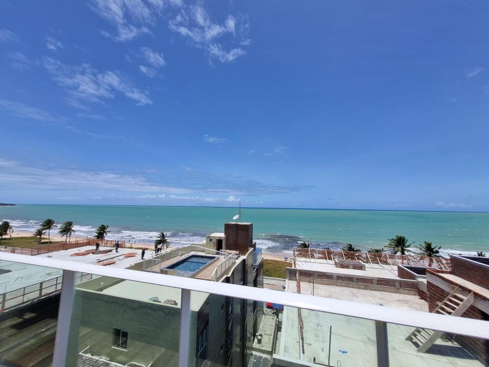 Confortavel Flat Com Piscina De Borda Infinita Na Cobertura Cabedelo Luaran gambar